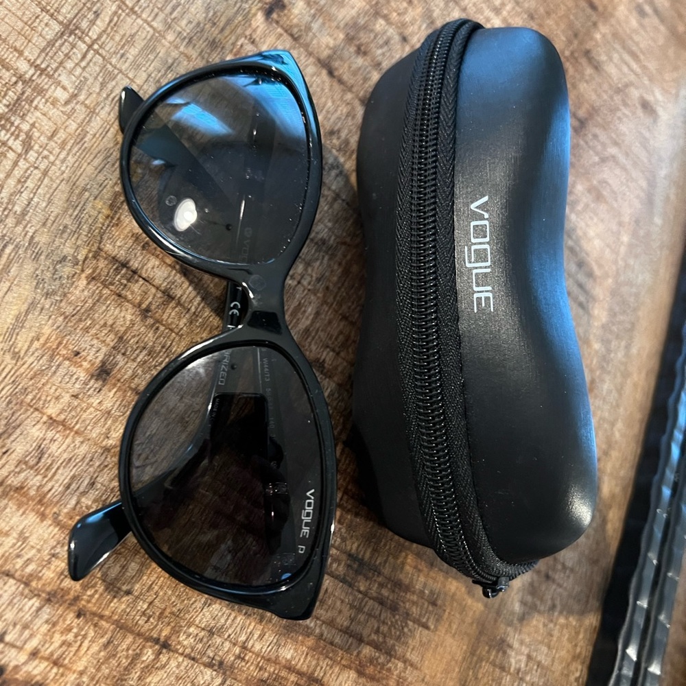 Vogue sunglasses Cat eye